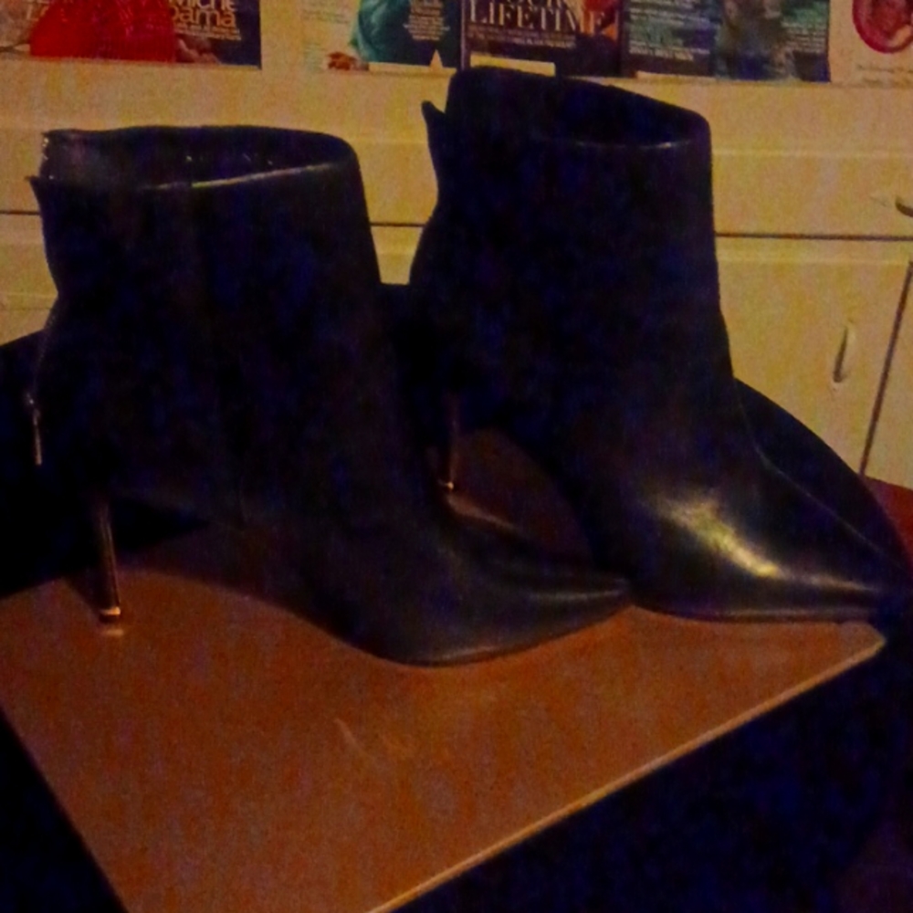 Boots Katherine Kelly